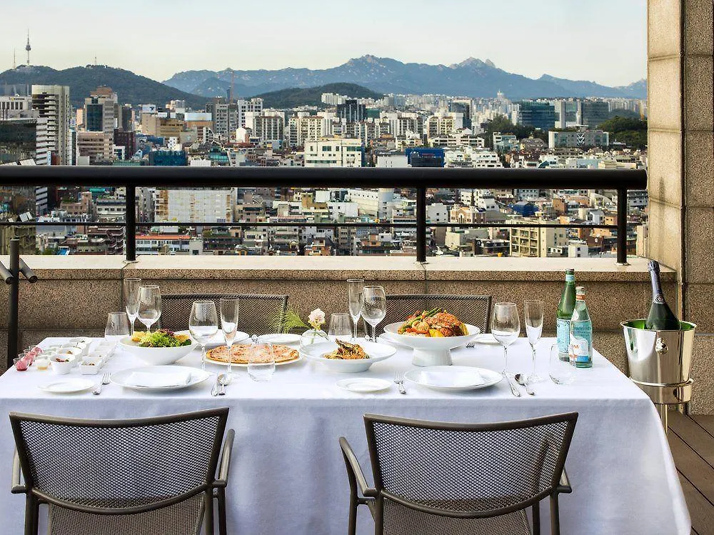 Le Meridien Seul