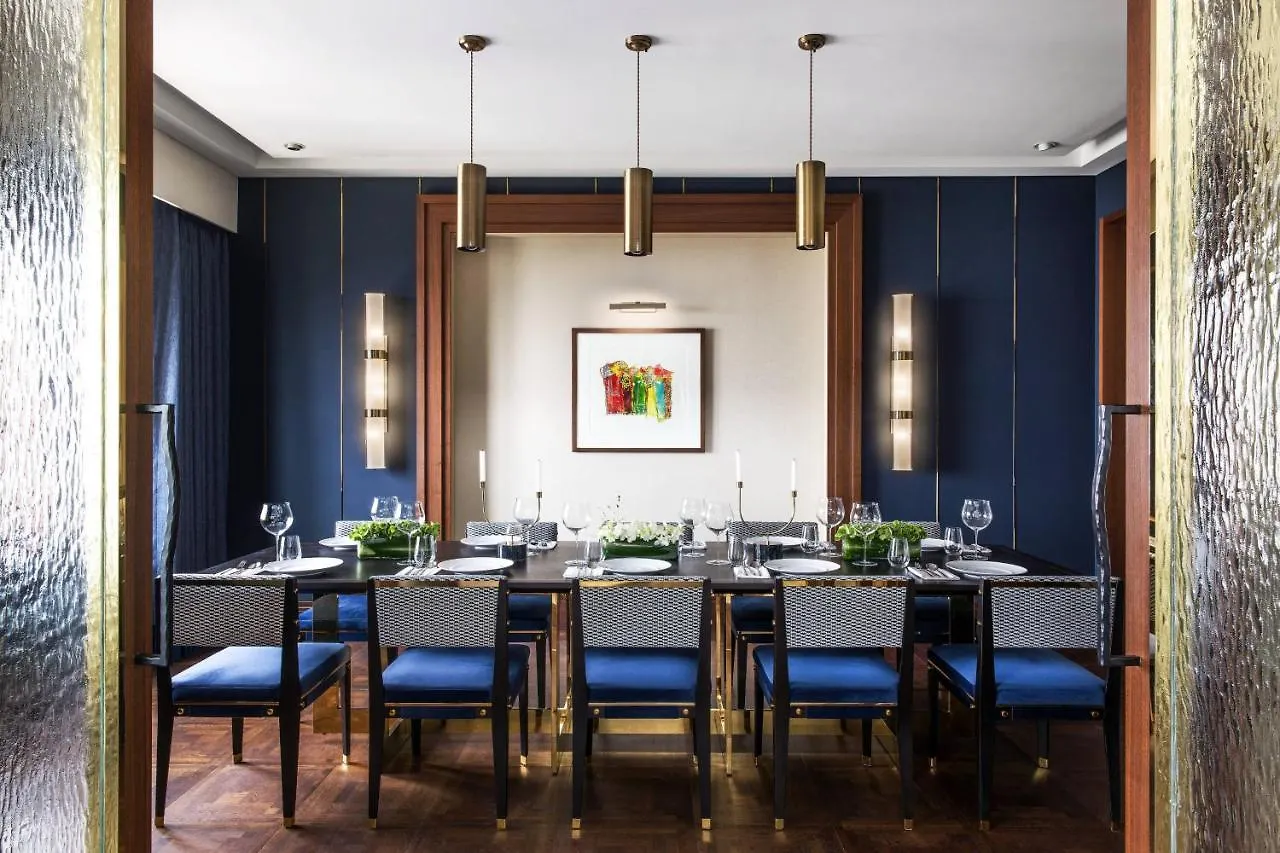 Le Meridien Seul